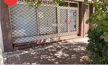 Local céntrico en alquiler (Calle 17 e/18 y 20)