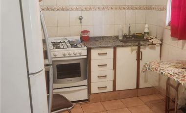 Roque Perez 4854, entre Colonia y Soldado Moreno