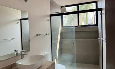 Estrene en privada de 5 casas