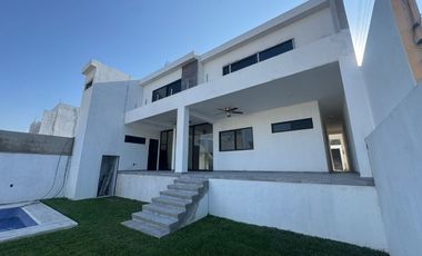 Casa en Fraccionamiento en Burgos Bugambilias Temixco - LLR-168-Fr
