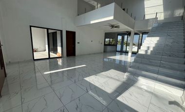 Casa en Fraccionamiento en Burgos Bugambilias Temixco - LLR-168-Fr