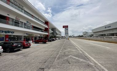 Local Comercial en Plaza Silver Center
