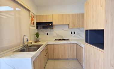CASA EN VENTA EN COTO PRIVADO, 2 PLANTAS, 3 RECÁMARAS, 2 BAÑOS