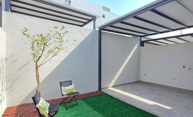 CASA EN VENTA EN COTO PRIVADO, 2 PLANTAS, 3 RECÁMARAS, 2 BAÑOS