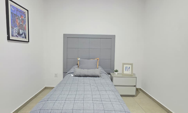 CASA EN VENTA LOTE EXCEDENTE 2 PLANTAS 3 RECÁMARAS, 3 BAÑOS, COCHERA PARA 1 AUTO