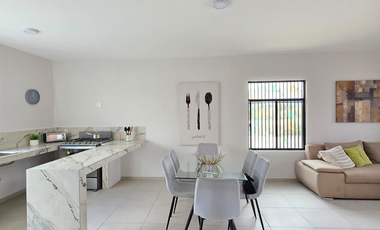 CASA EN VENTA 1 PLANTA, EN ESQUINA, 2 RECÁMARAS, 1 BAÑO, COCHERA PARA 1 AUTO