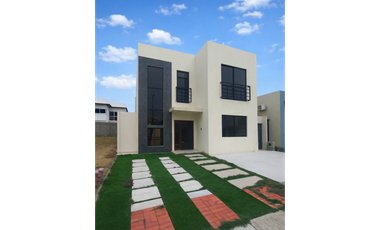 CASA EN VENTA CIUDAD CELESTE LA COSTANERA - SAMBORONDON (VICSZO)