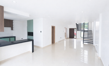 CASA EN VENTA CIUDAD CELESTE LA COSTANERA - SAMBORONDON (VICSZO)