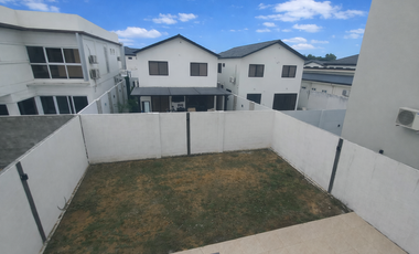 CASA EN VENTA CIUDAD CELESTE LA COSTANERA - SAMBORONDON (VICSZO)