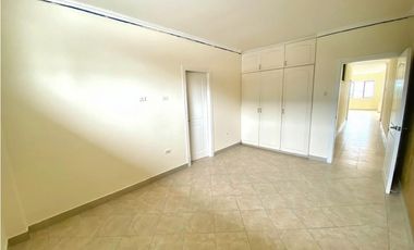 Los Ceibos, Hermoso Departamento en Renta, 143m2