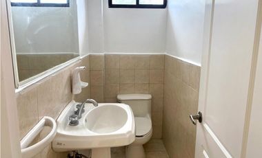 Los Ceibos, Hermoso Departamento en Renta, 143m2