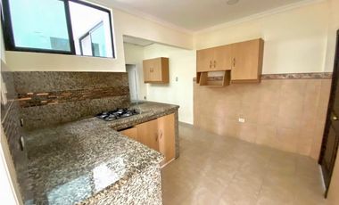 Los Ceibos, Hermoso Departamento en Renta, 143m2