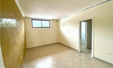 Los Ceibos, Hermoso Departamento en Renta, 143m2