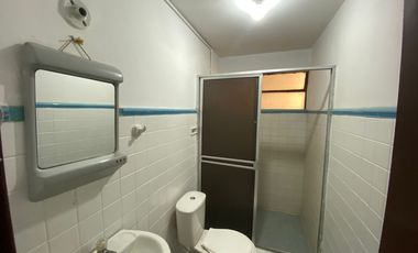 SE ALQUILA APARTAMENTO DE 3 HABITACIONES EN JUNIN