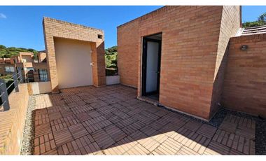 ARRIENDO CASA ENCENILLOS DE SINDAMANOY (IC)