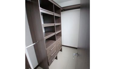 APARTAMENTO EN PORTAL DE LA ALAMEDA VALLE DE LILI