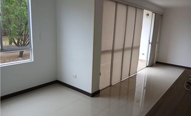 APARTAMENTO EN PORTAL DE LA ALAMEDA VALLE DE LILI