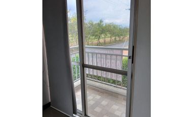 APARTAMENTO EN PORTAL DE LA ALAMEDA VALLE DE LILI