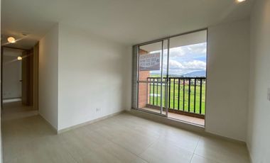 ARRIENDO APARTAMENTO EN ZIPAQUIRA CON PARQUEADERO CUBIERTO SALINAS 2