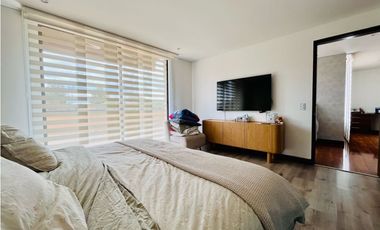 ARRIENDO CASA EN CAJICA DE 320 M2 EN CONJUNTO  CON CLUB