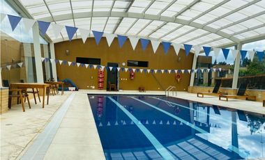 ARRIENDO CASA EN CAJICA DE 320 M2 EN CONJUNTO  CON CLUB