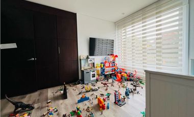 ARRIENDO CASA EN CAJICA DE 320 M2 EN CONJUNTO  CON CLUB