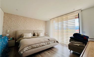 ARRIENDO CASA EN CAJICA DE 320 M2 EN CONJUNTO  CON CLUB