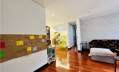 ARRIENDO CASA EN CAJICA DE 320 M2 EN CONJUNTO  CON CLUB