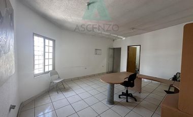 Oportunidad¡¡ Venta de Local Comercial por Ave. Heroico, Araram