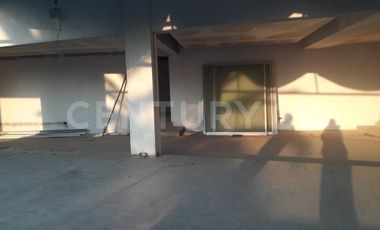 LOCAL EN PRIMER PISO CON ELEVADOR PARA PROYECTO MÉDICO EN LA PAZ PUEBLA