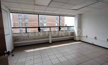 Oficinas en renta, desde 6 m2 hasta 25 m2, zona 25 poniente col. Volcanes Puebla