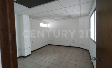 Oficinas en renta, desde 6 m2 hasta 25 m2, zona 25 poniente col. Volcanes Puebla