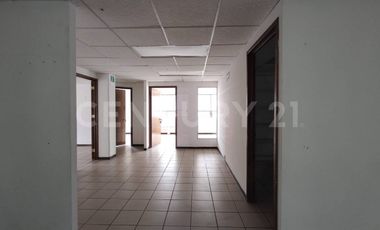 Oficinas en renta, desde 6 m2 hasta 25 m2, zona 25 poniente col. Volcanes Puebla