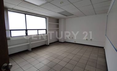 Oficinas en renta, desde 6 m2 hasta 25 m2, zona 25 poniente col. Volcanes Puebla