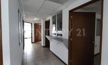 Oficinas en renta, desde 6 m2 hasta 25 m2, zona 25 poniente col. Volcanes Puebla