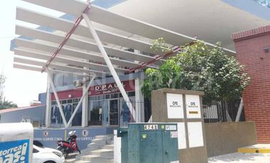 Renta de local comercial u oficina en planta alta Plaza Roma, Colima