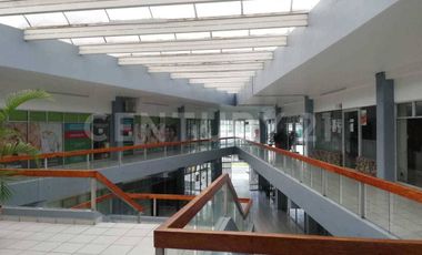 Renta de local comercial u oficina en planta alta Plaza Roma, Colima