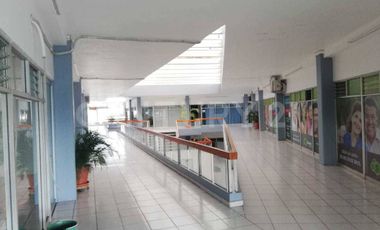 Renta de local comercial u oficina en planta alta Plaza Roma, Colima