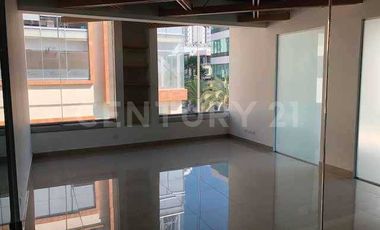 Oficina en renta Plaza Punta en Sonata, Lomas de Angelopolis, Puebla