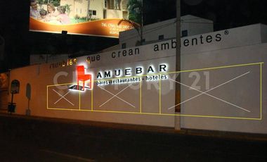 Local comercial en venta, en esquina, Zona Huexotitla, Dorada, Puebla