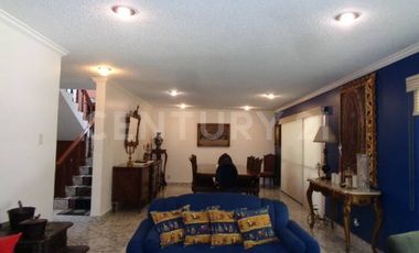 Casa en venta en Arenal de Guadalupe, Tlalpan, CDMX