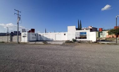 Local en Renta en Las Torres, San Juan del Río, Querétaro.
