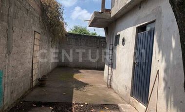 CASA EN VENTA EN XOCHITEPEC, MORELOS PARA REMODELAR