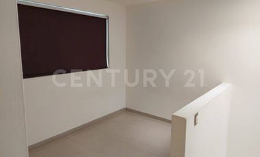 Casa en Venta en Puebla, Lomas de Angelópolis, Clúster 10 10 10.