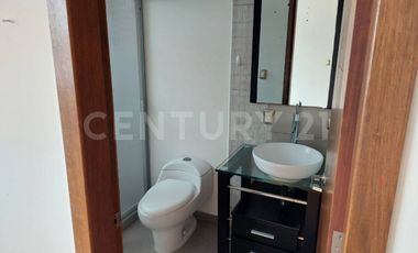 Casa en Venta en Puebla, Lomas de Angelópolis, Clúster 10 10 10.