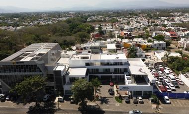 LOCAL 19 EN RENTA PLAZA LA JOYA