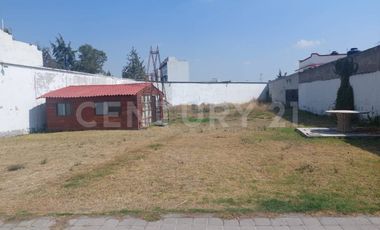 En venta terreno con edificio en Puebla, San Andrés Cholula
