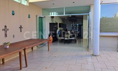 Se Renta Casa en Residencial Esmeralda Norte