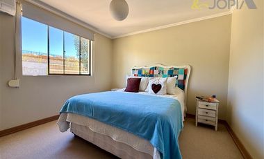 Casa en Arriendo en Sector Norte, Villa Alemana