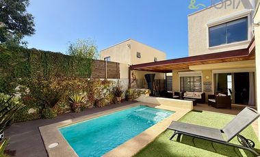 Casa en Arriendo en Sector Norte, Villa Alemana